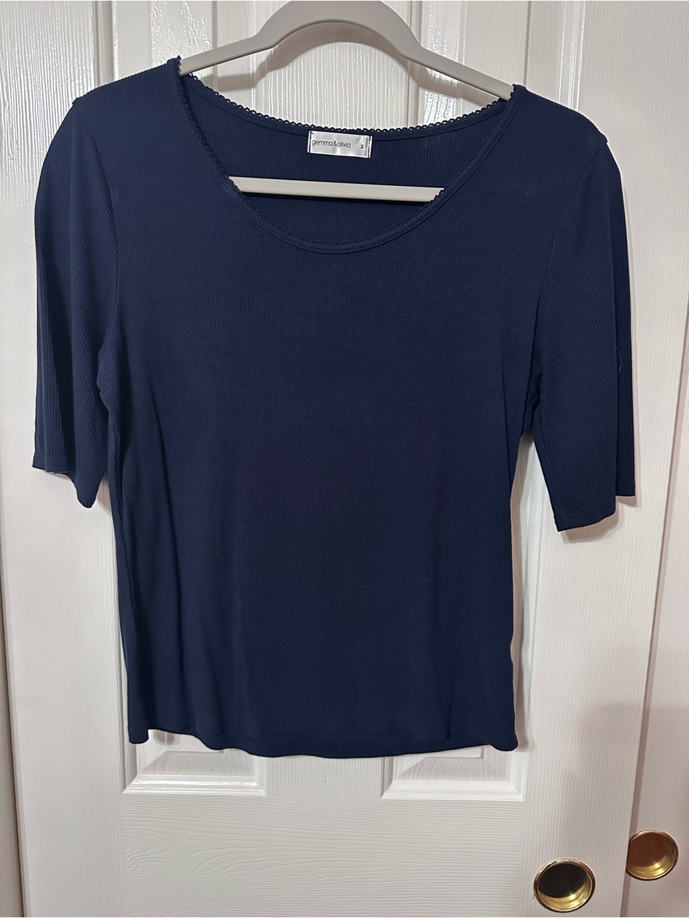Gemma and Olivia Navy Ribbed Scoop Neck 3/4 Sleeve Top